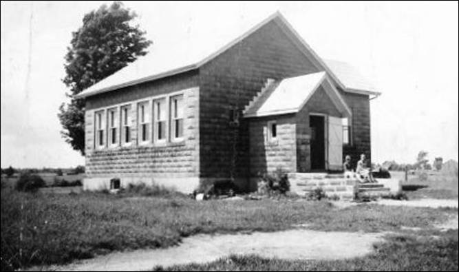 1938 SF Conway SS1 Photo1 ed